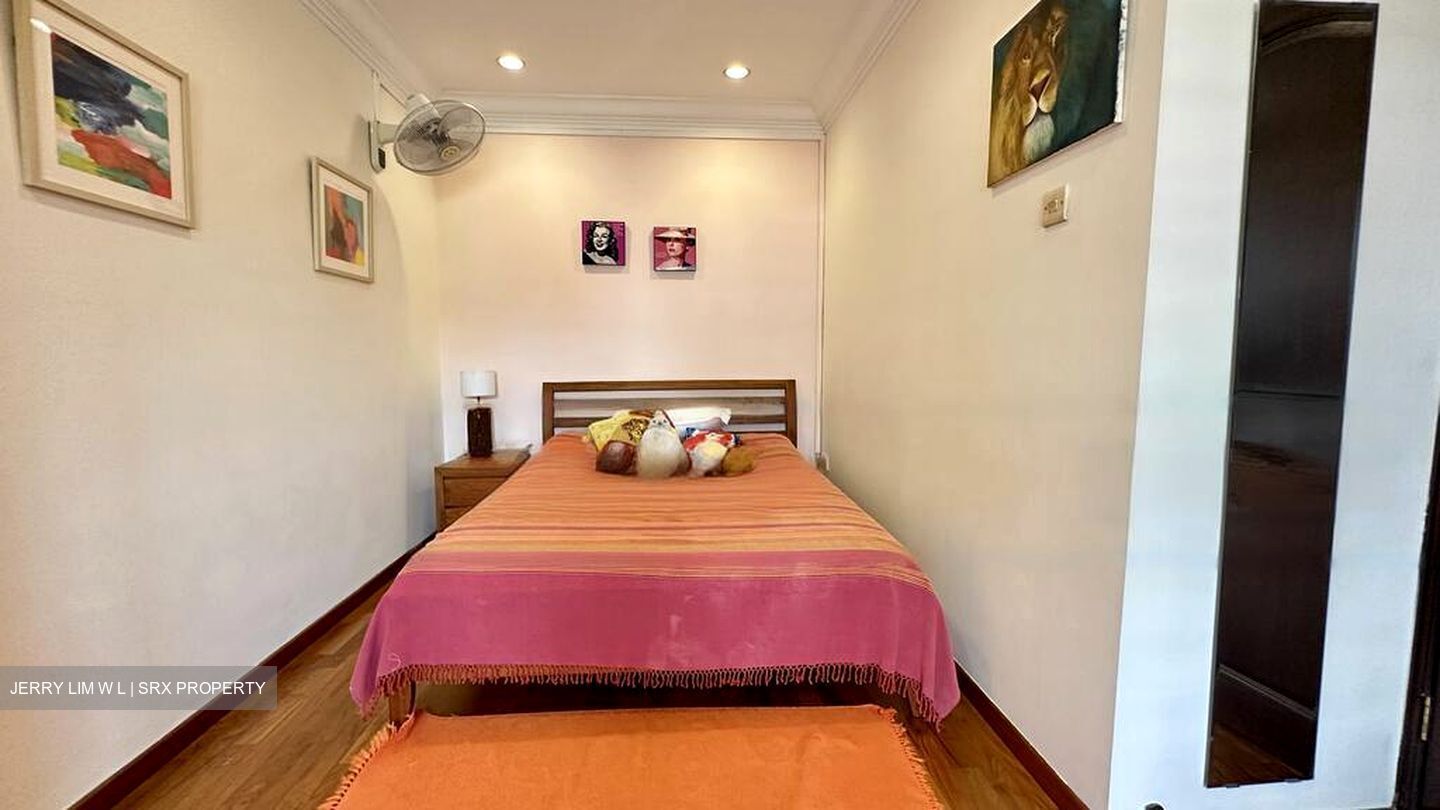 Serangoon Garden Estate (D19), Terrace #454335851